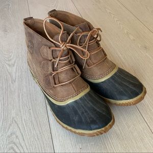 Sorel Out N About duck boot WMN’S 8